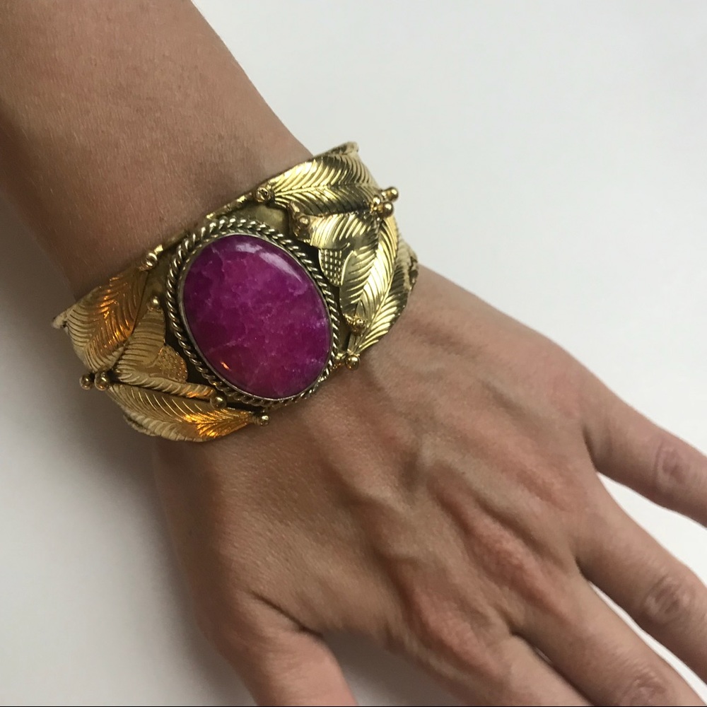Cuff with Ruby